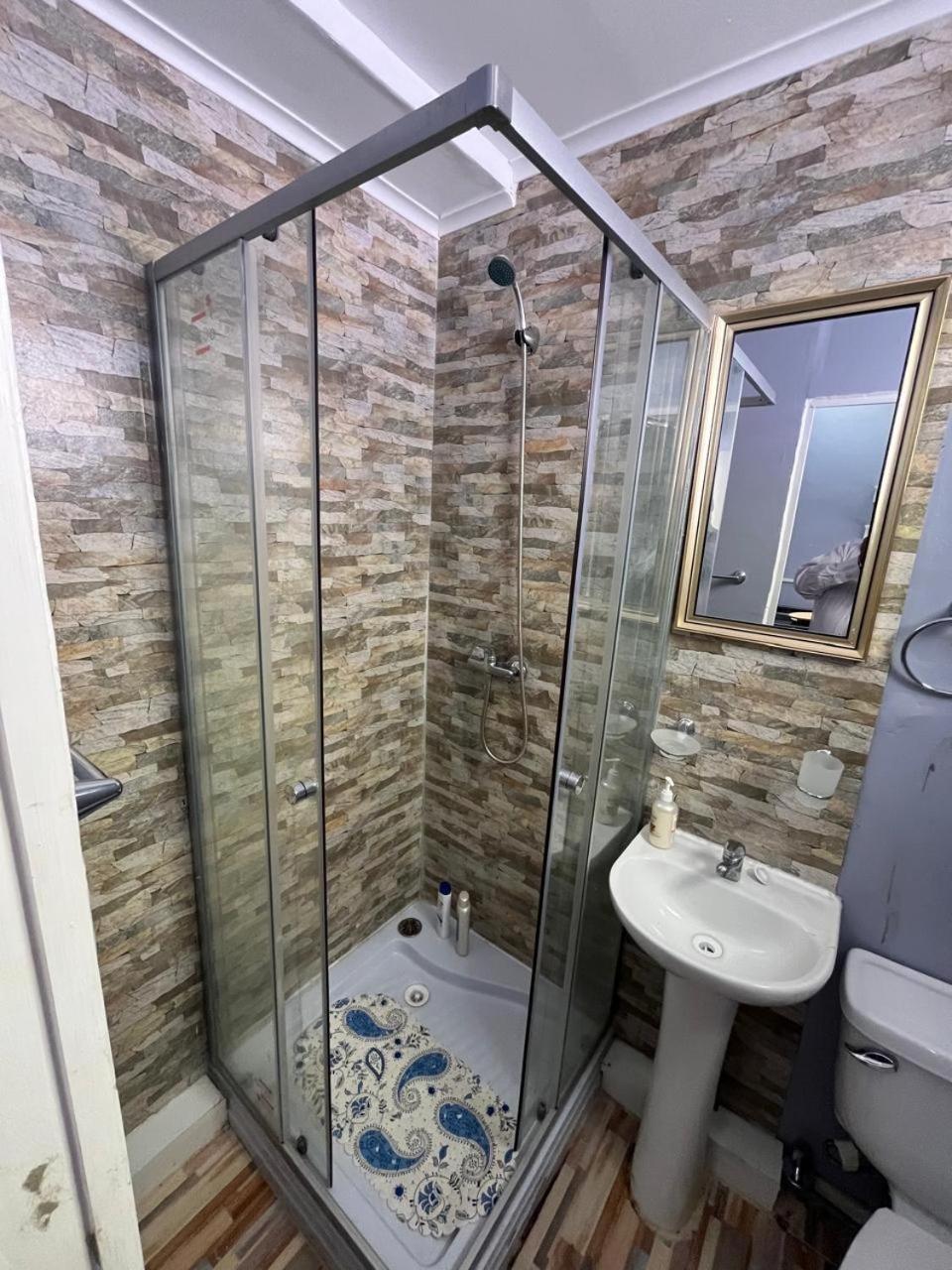 Hospedaje Oasis Modulares Calama Eksteriør bilde